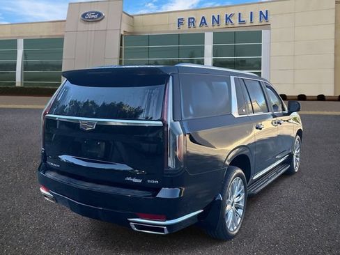 Used 2024 Cadillac Escalade ESV Premium Luxury w/ Performance Package AWD/4WD image 7