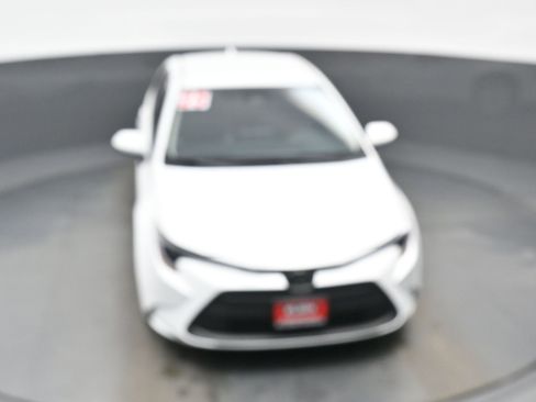 Used 2025 Toyota Corolla LE w/ LE Premium Package image 34