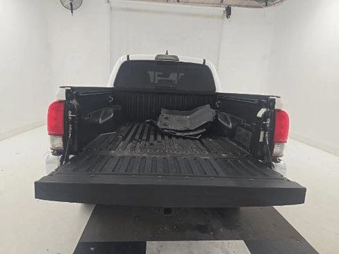 Used 2019 Toyota Tacoma SR5 image 6