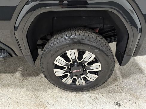 Used 2024 GMC Sierra 3500 Denali Ultimate AWD/4WD image 14