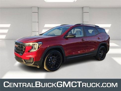 Certified 2024 GMC Terrain SLE w/ Driver Convenience Package image 1