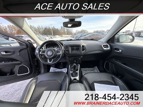 Used 2019 Jeep Compass Latitude w/ Popular Equipment Group image 9
