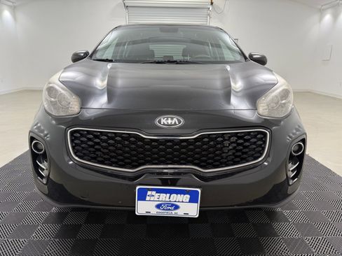Used 2018 Kia Sportage LX image 2