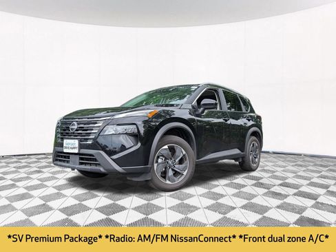 Used 2024 Nissan Rogue SV w/ SV Premium Package FWD image 2