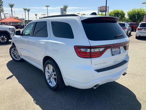 Certified 2023 Dodge Durango R/T RWD image 5