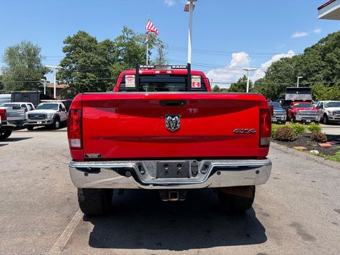 Used 2016 RAM 2500 Tradesman w/ Chrome Appearance Group AWD/4WD image 9