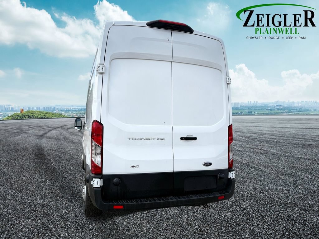 Used 2025 Ford Transit 250 148 High Roof AWD image 4