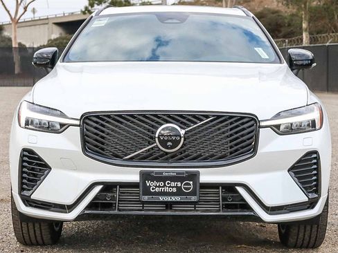 New 2026 Volvo XC60 T8 Plus w/ Climate Package PRO image 2