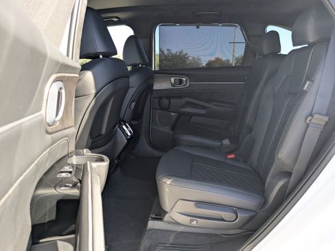 New 2026 Kia Sorento SX Prestige AWD/4WD image 17