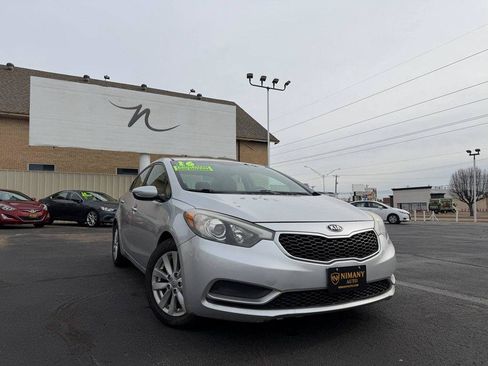 Used 2016 Kia Forte LX w/ LX Popular Plus Package FWD image 1