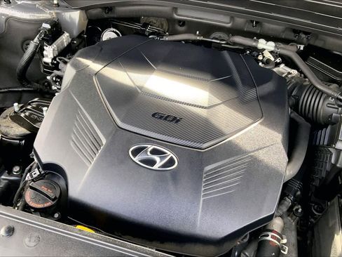 Used 2021 Hyundai Palisade Limited w/ Winter Package image 30