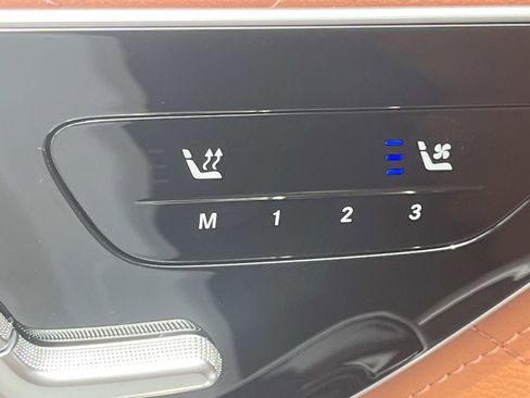 Certified 2025 Mercedes-Benz S 580 4MATIC Sedan image 19