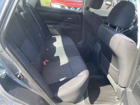Used 2017 Nissan Altima 2.5 S w/ Power Driver Seat Package FWD image 15