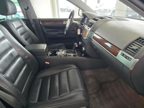 Used 2004 Volkswagen Touareg V8 AWD/4WD image 45