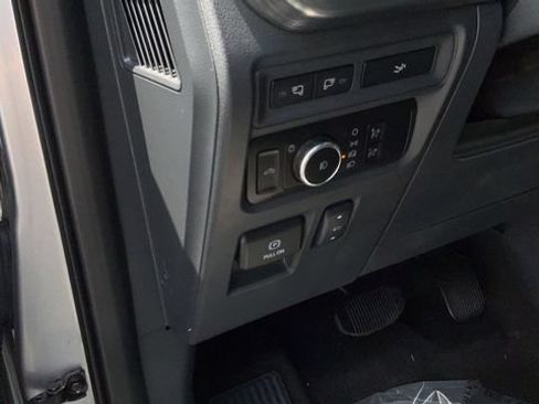 Used 2023 Ford F150 Lariat AWD/4WD image 15