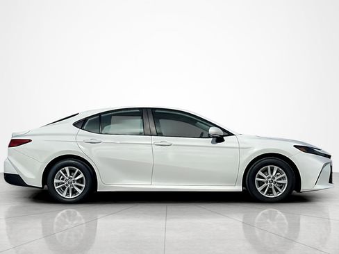 New 2026 Toyota Camry LE image 6
