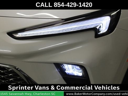 Used 2025 Buick Encore GX Avenir w/ Avenir Convenience Package FWD image 11