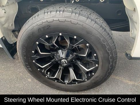 Used 2020 Chevrolet Silverado 1500 LT image 22