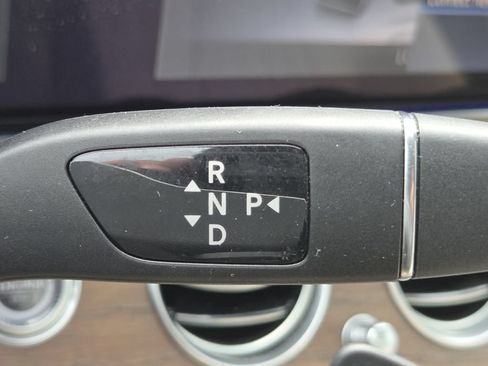 Used 2020 Mercedes-Benz E 450 4MATIC Sedan image 36
