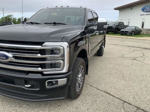 Used 2024 Ford F350 Limited w/ FX4 Off-Road Package AWD/4WD image 18