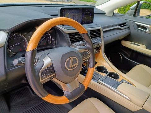 Used 2022 Lexus RX 350L FWD w/ Premium Package image 30