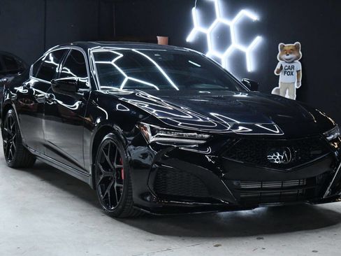 Used 2023 Acura TLX Type S image 4