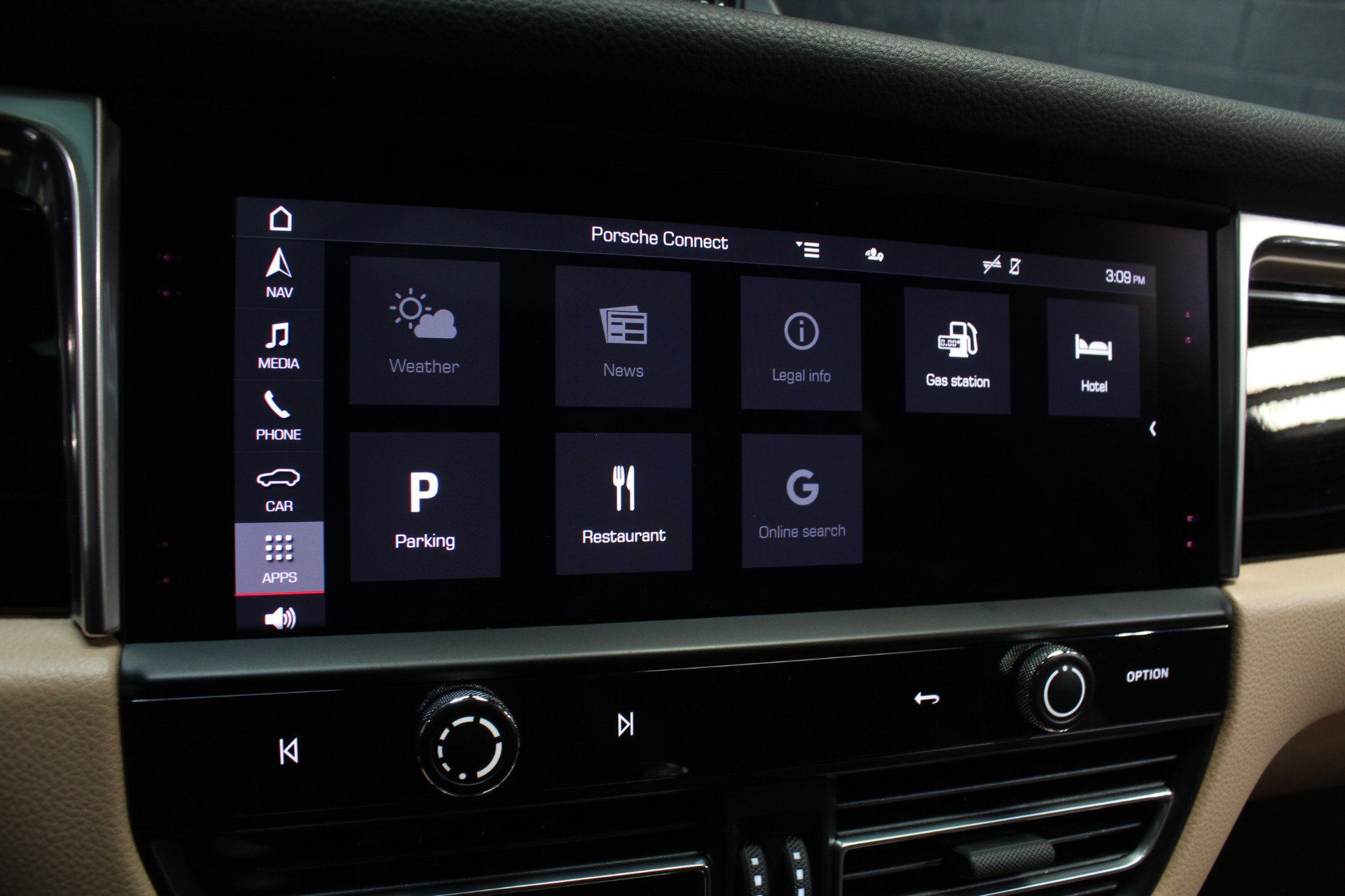 Used 2022 Porsche Macan S AWD/4WD image 73
