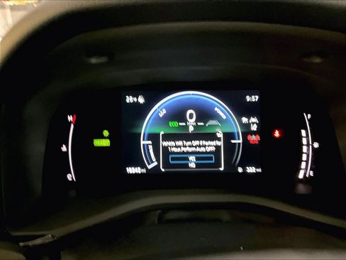 Used 2025 Toyota Camry LE image 24