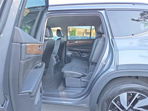 Certified 2024 Volkswagen Atlas SE AWD/4WD image 28