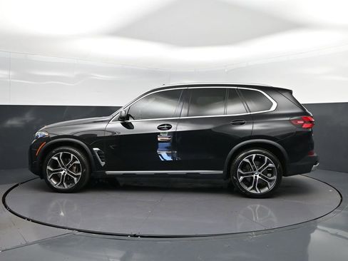 Certified 2024 BMW X5 sDrive40i w/ Premium Package RWD image 4