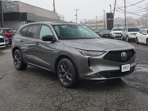 Used 2023 Acura MDX A-Spec image 2