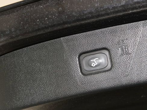 Used 2021 Ford Edge Titanium w/ Equipment Group 301A image 31