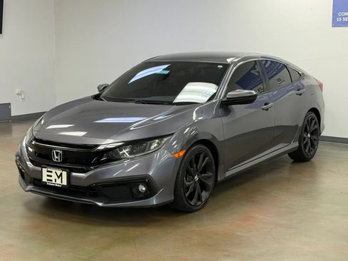 Used 2020 Honda Civic Sport image 4