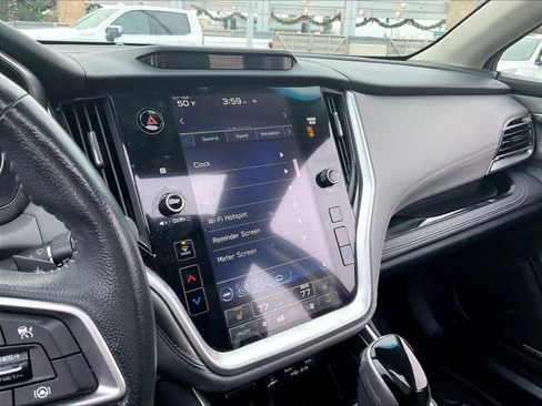 Used 2022 Subaru Outback Limited image 23