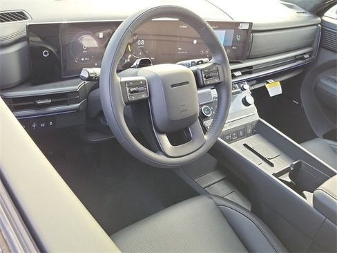 New 2025 Hyundai Santa Fe Calligraphy image 2