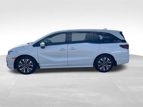 Used 2025 Honda Odyssey Elite image 2