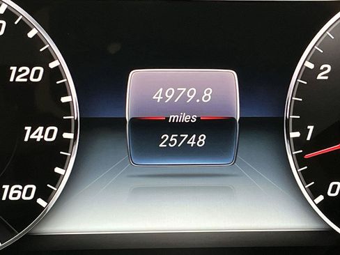 Used 2020 Mercedes-Benz G 550 image 16