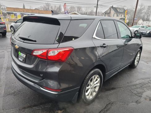 Used 2018 Chevrolet Equinox LT image 4
