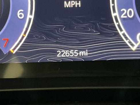 Used 2023 Jeep Grand Cherokee Altitude image 6