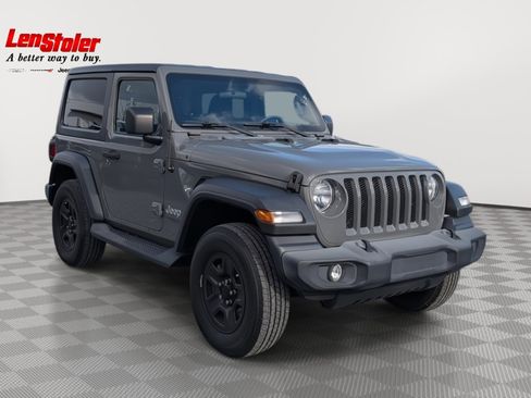 Used 2021 Jeep Wrangler Sport image 7