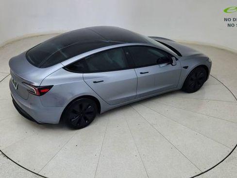 Used 2025 Tesla Model 3 RWD image 82