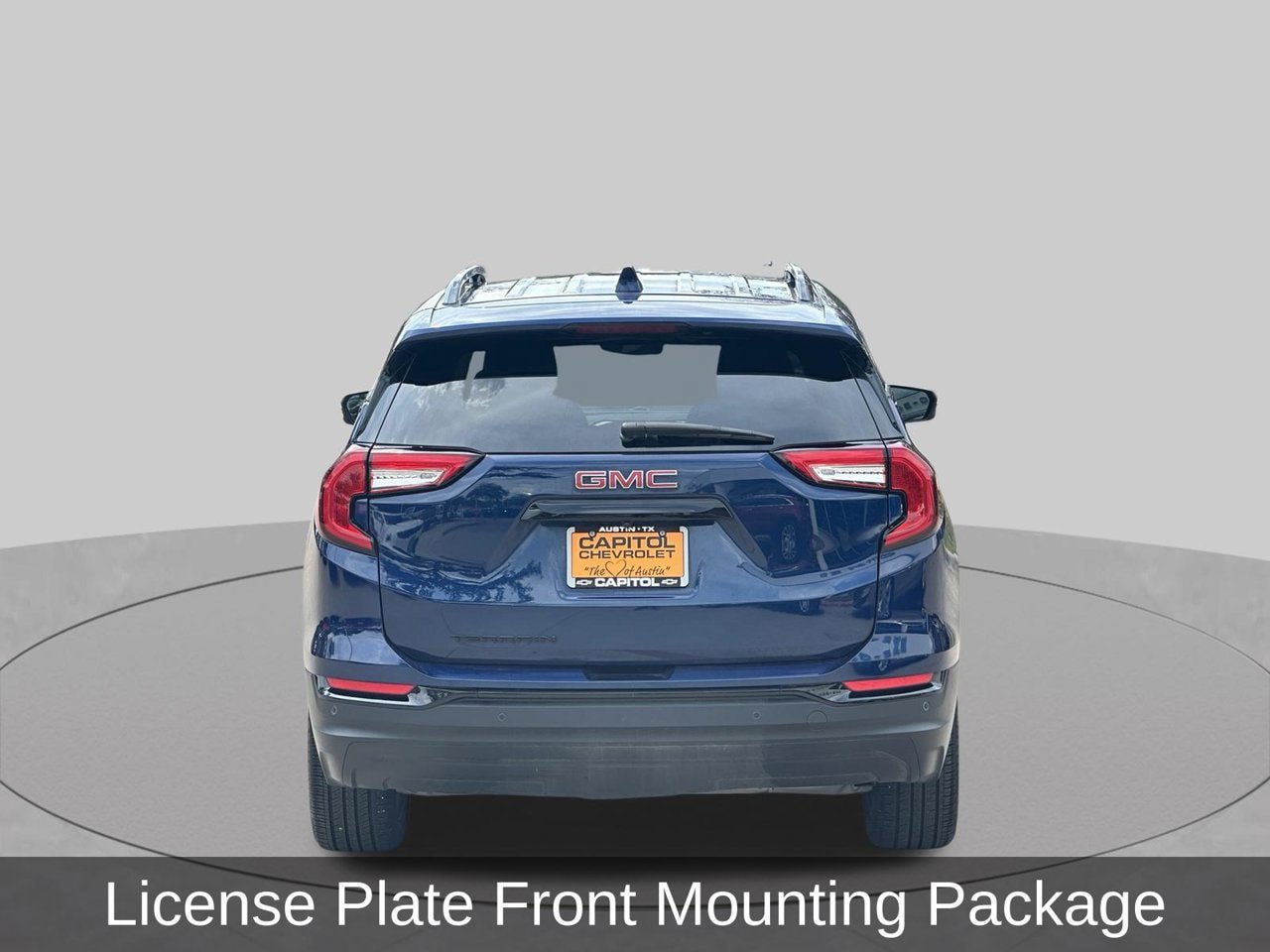 Used 2022 GMC Terrain SLE w/ Driver Convenience Package FWD image 4