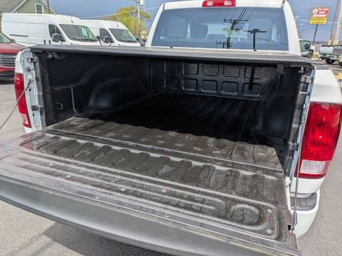 Certified 2019 RAM 1500 Express w/ Express Value Package AWD/4WD image 24
