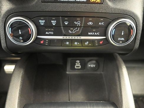 Used 2024 Ford Escape ST-Line Select w/ Class II Trailer Tow Package image 21