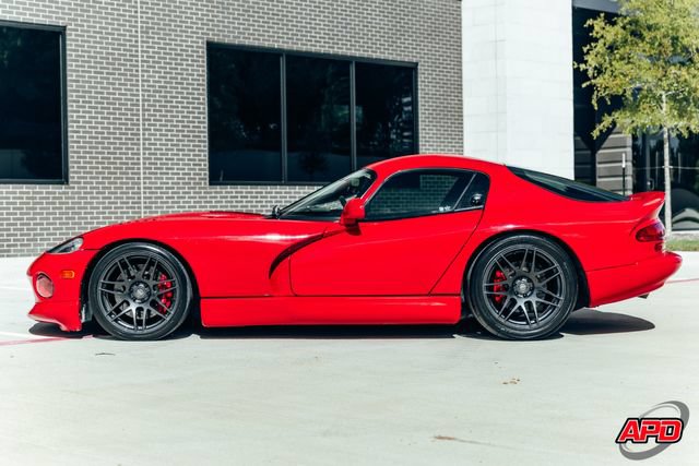 Used 1997 Dodge Viper GTS RWD image 51