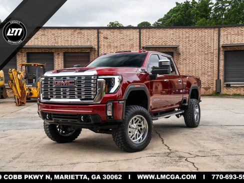 Used 2024 GMC Sierra 3500 Denali AWD/4WD image 1