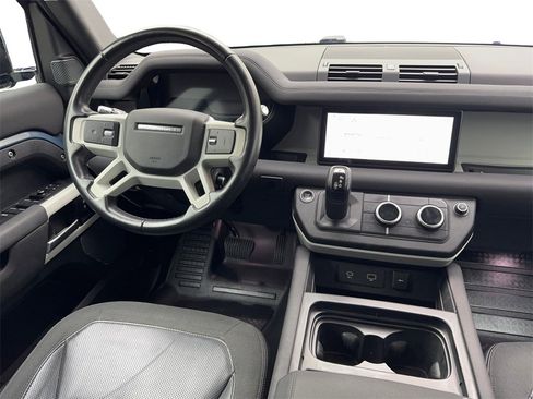 Used 2020 Land Rover Defender 110 SE image 52