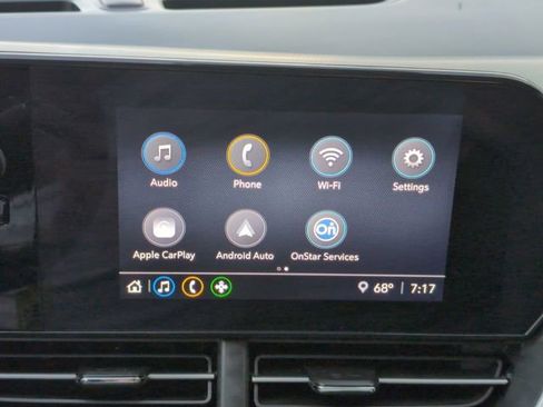 Certified 2024 Chevrolet Trax RS w/ Sunroof Package FWD image 13