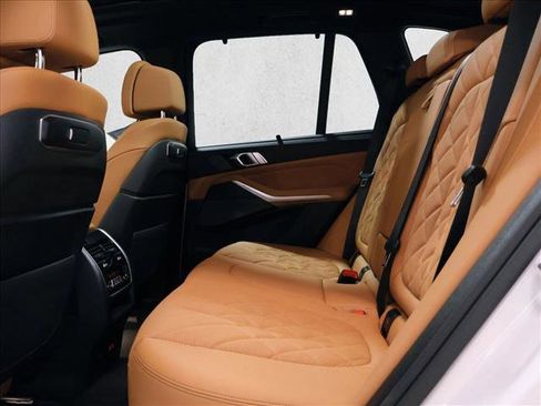 New 2026 BMW X5 xDrive40i AWD/4WD image 16