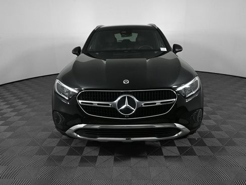 Used 2026 Mercedes-Benz GLC 300 image 34